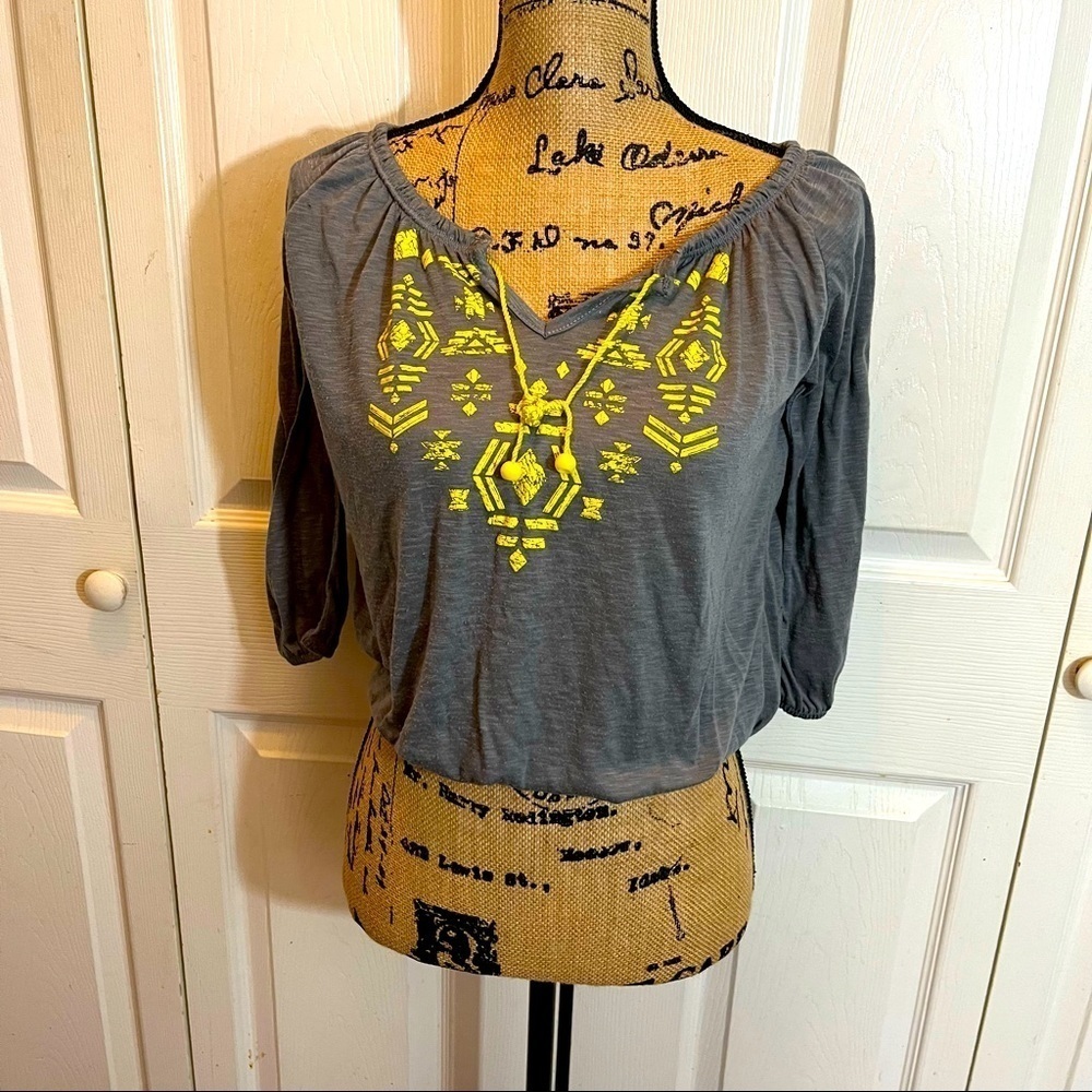 No Boundaries Top Size Small